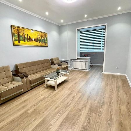 Amir Temur Apartment In Center After Renovation Tașkent Exterior foto