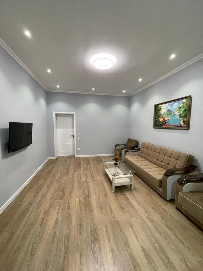 Amir Temur Apartment In Center After Renovation Tașkent Exterior foto