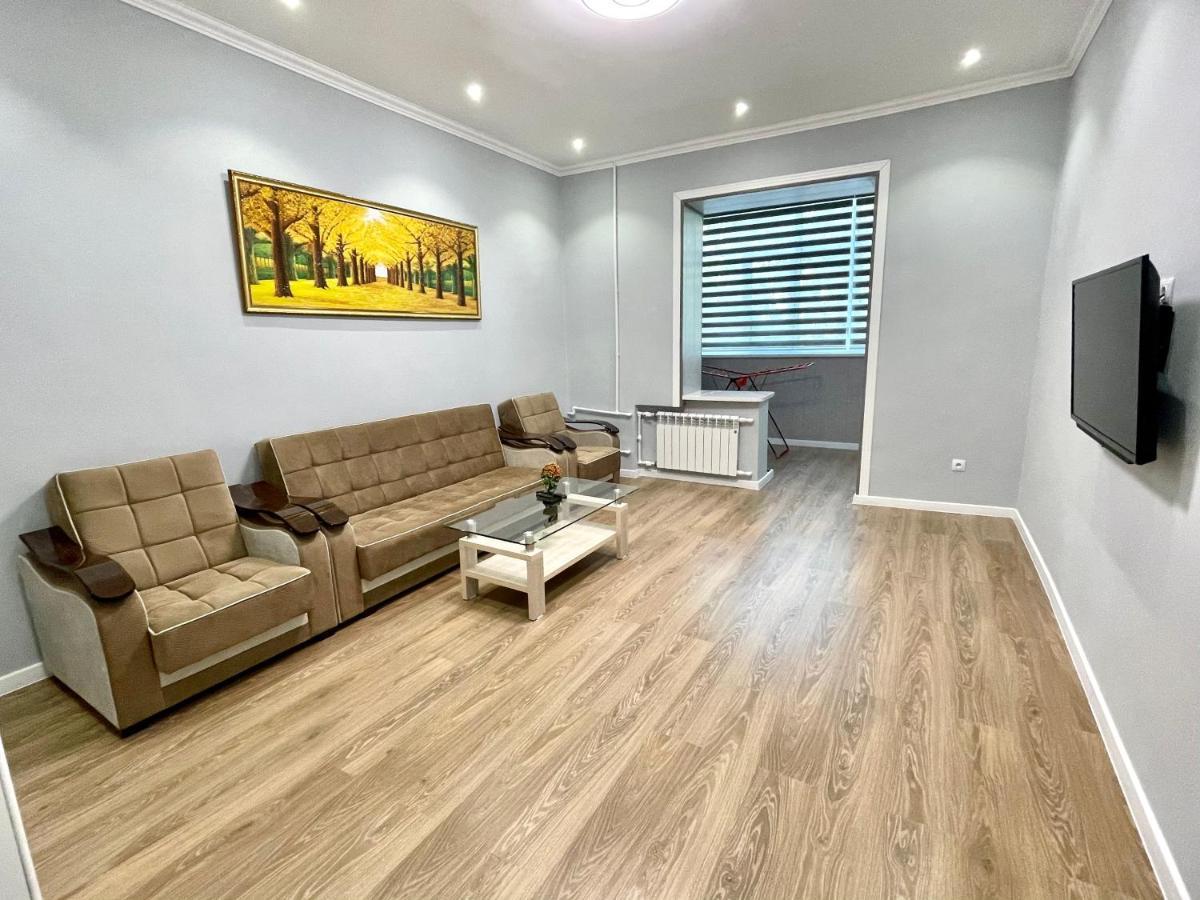 Amir Temur Apartment In Center After Renovation Tașkent Exterior foto